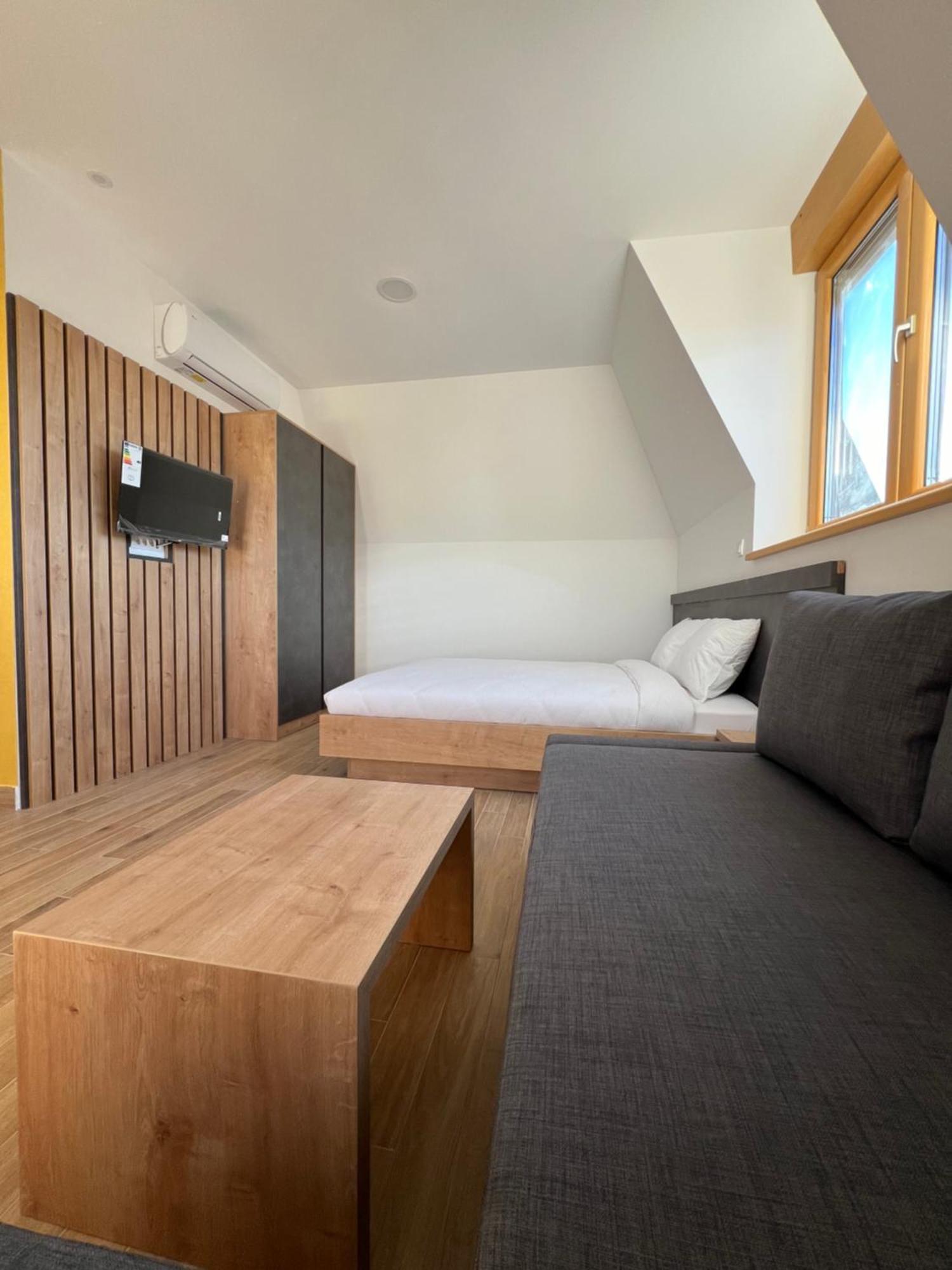 Zlatni Odmor Aparthotel Zlatibor Exteriör bild